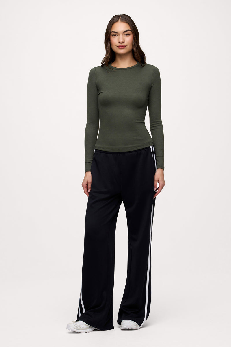 Slinky Rib Long Sleeve Shirt image 