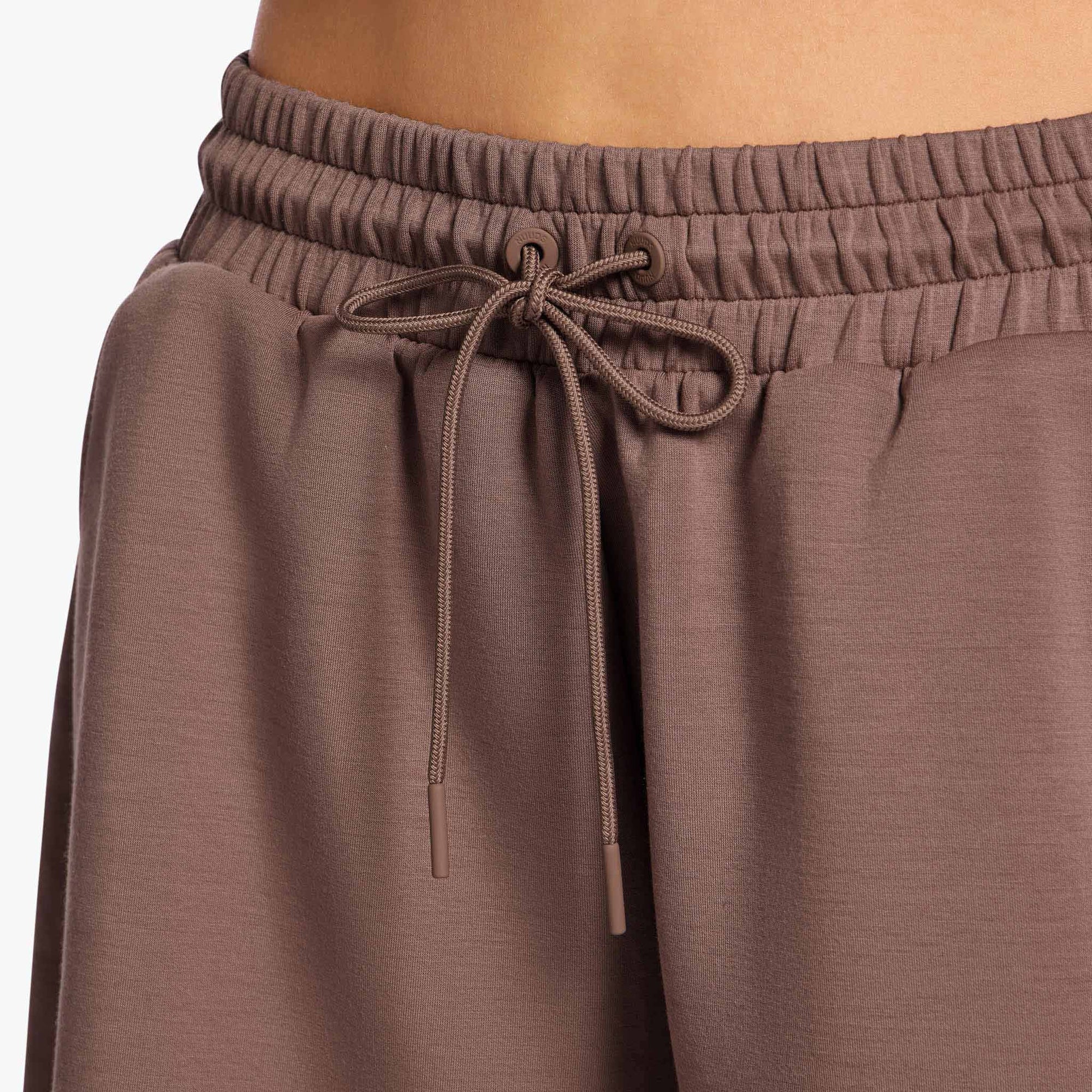 Soft Motion High-Rise Short