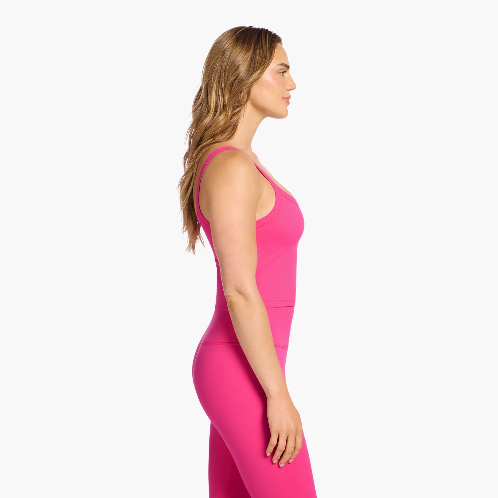 Elevate Scoop Tank