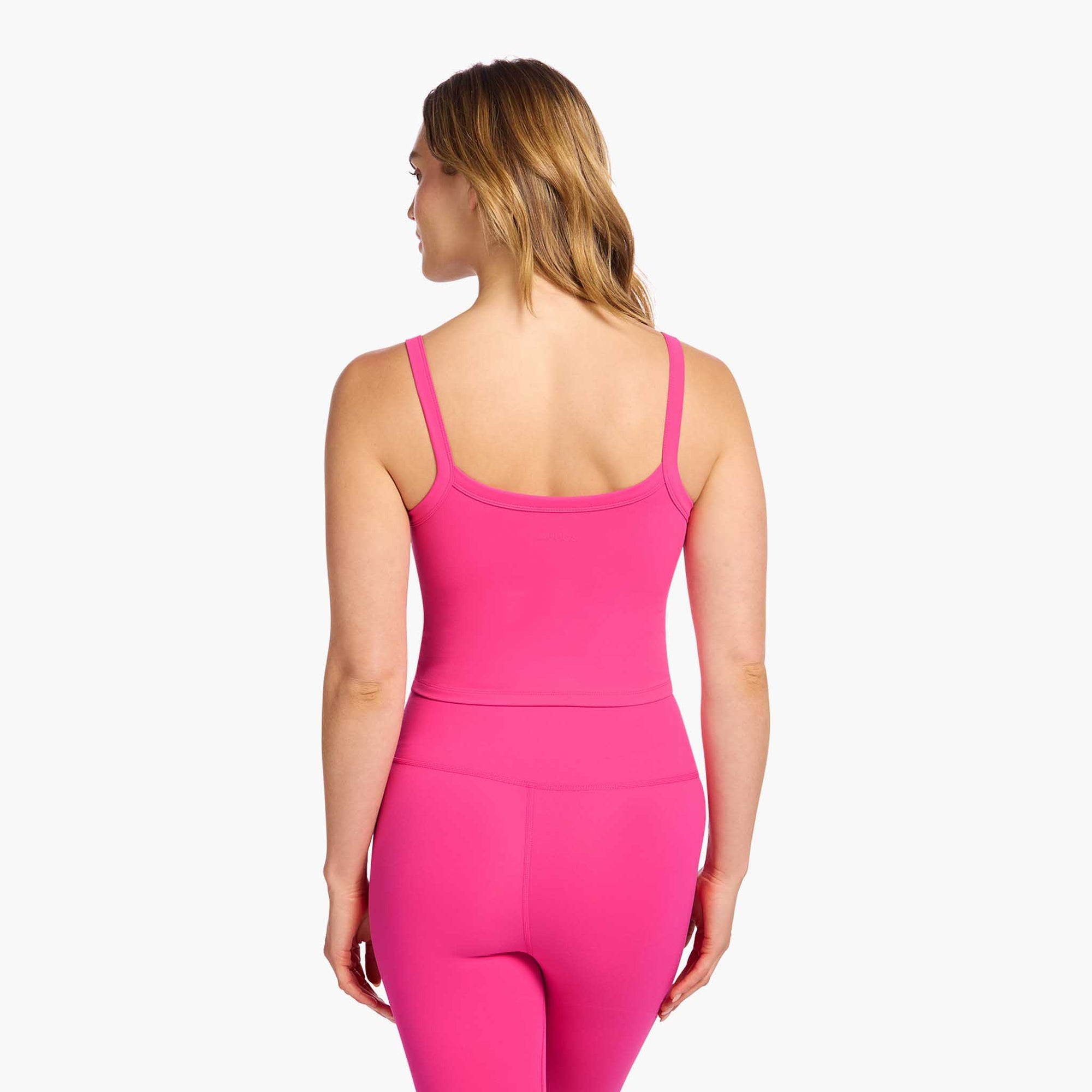 Elevate Scoop Tank