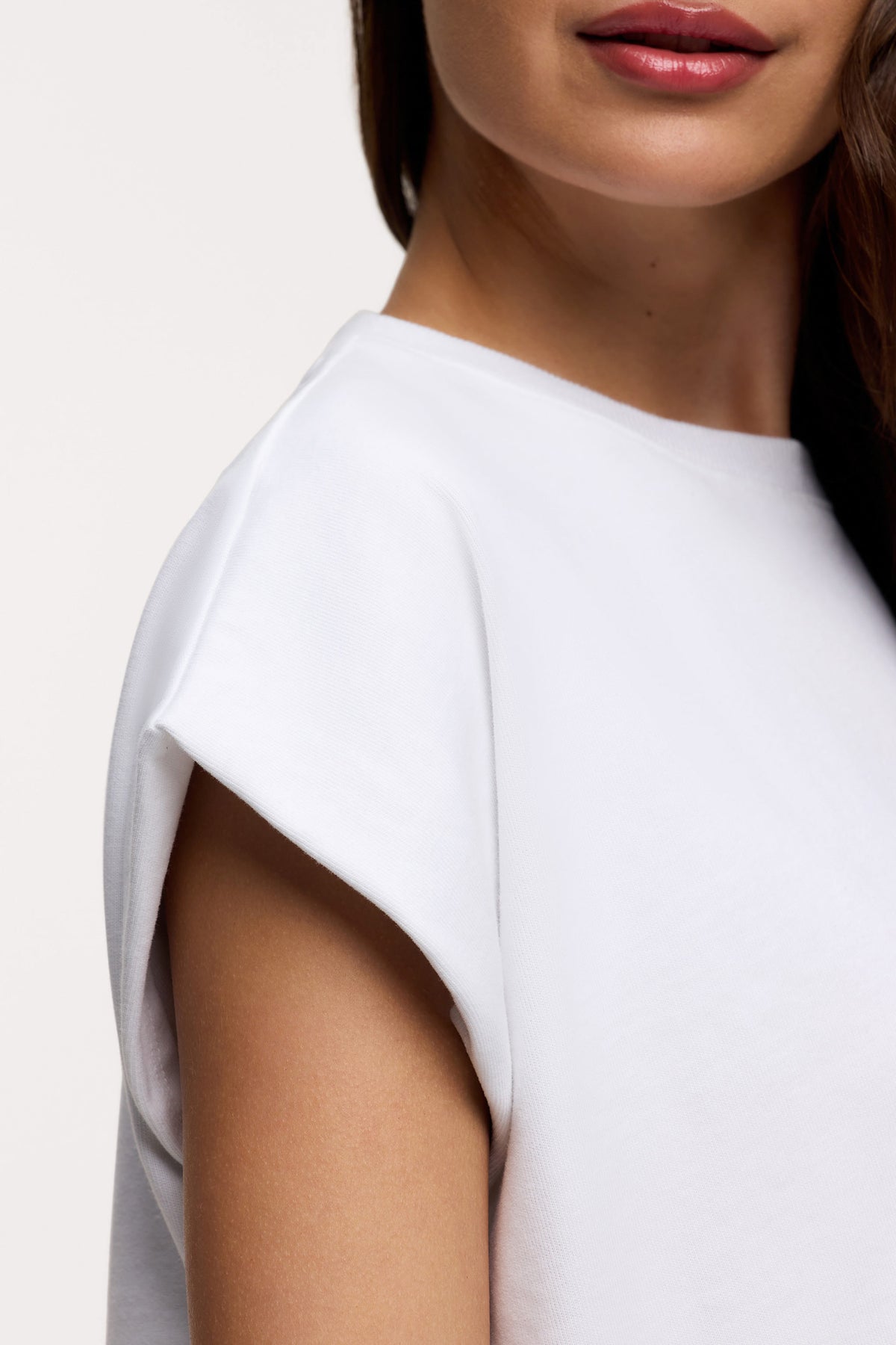 Color:White | nuuds swing muscle tee – muscle tee jersey knit fabric basic tees womens cotton t-shirts