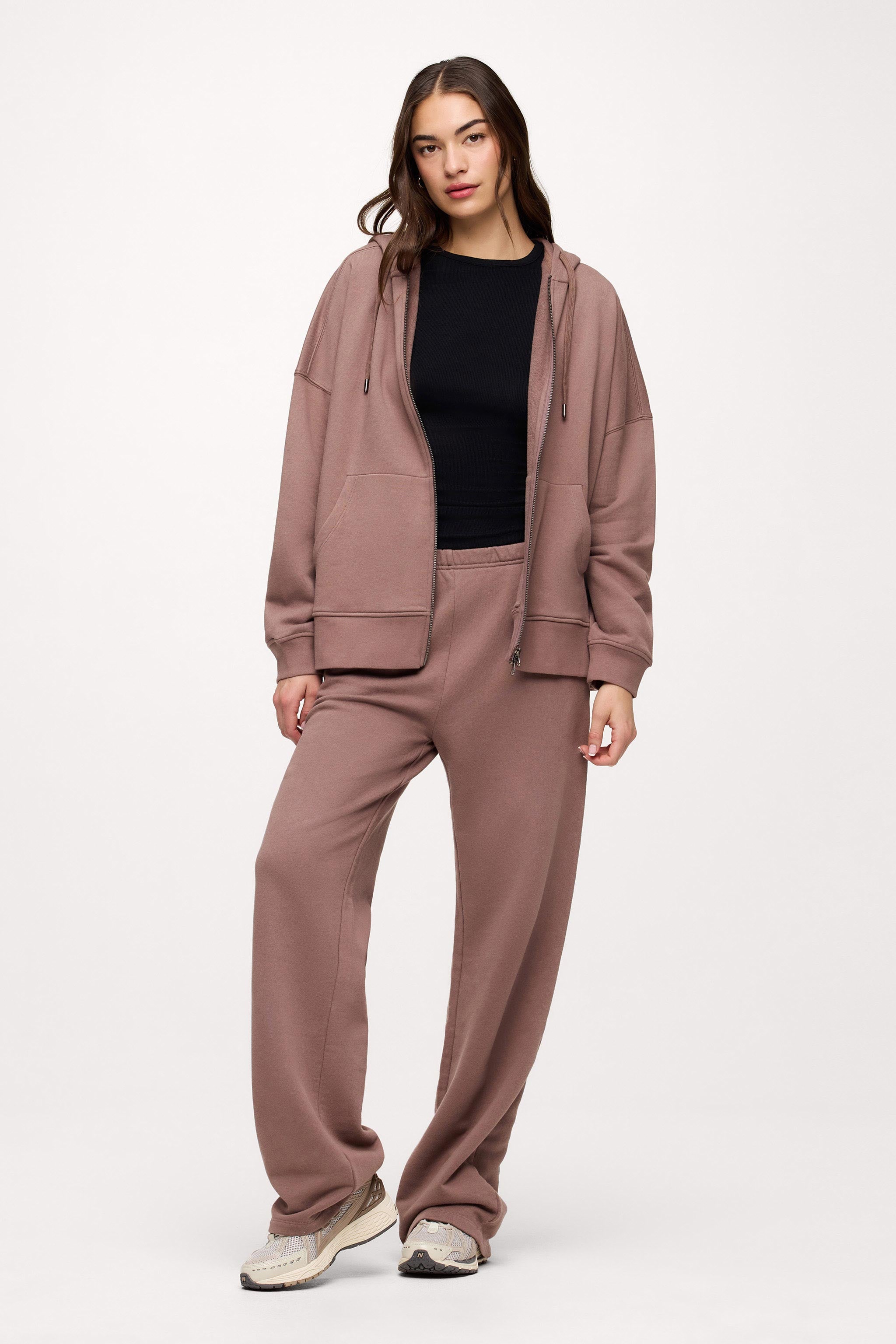 Core Fleece Wide Leg Sweatpant