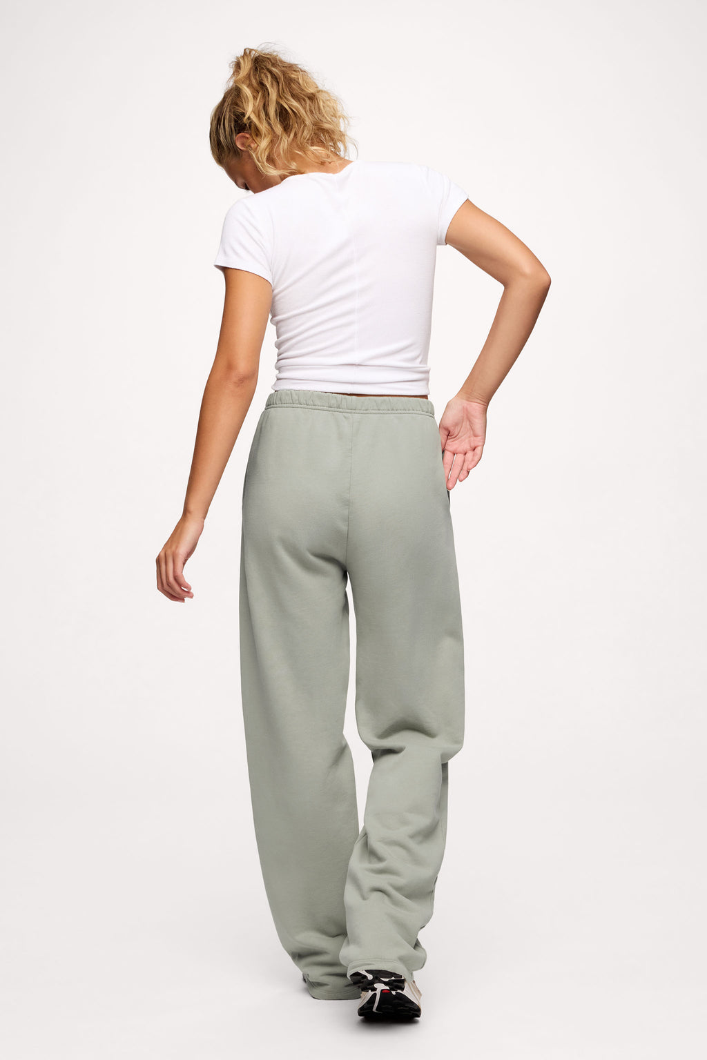 Core Fleece Wide Leg Sweatpant