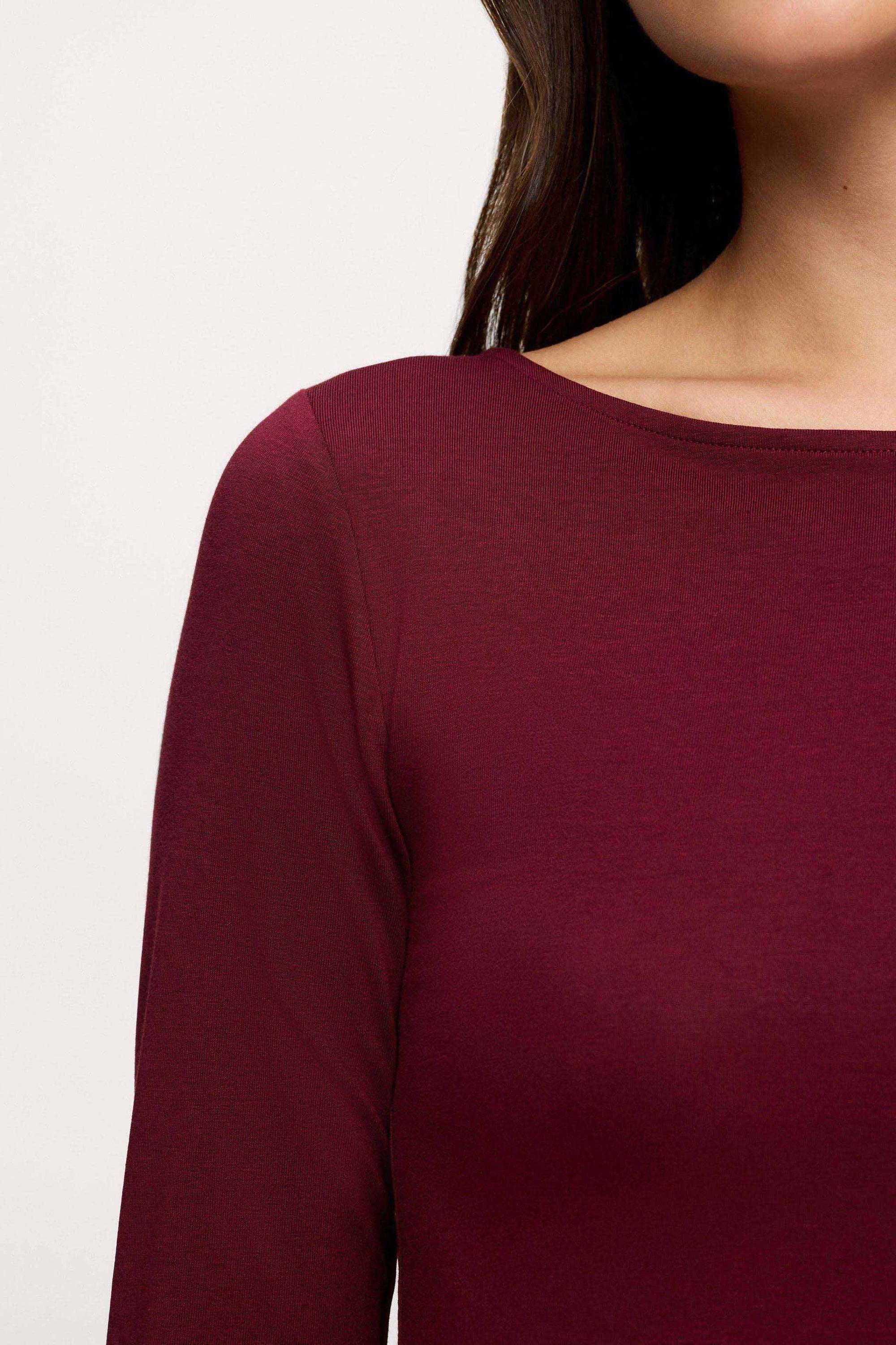 Slinky Jersey Boat Neck Long Sleeve Shirt