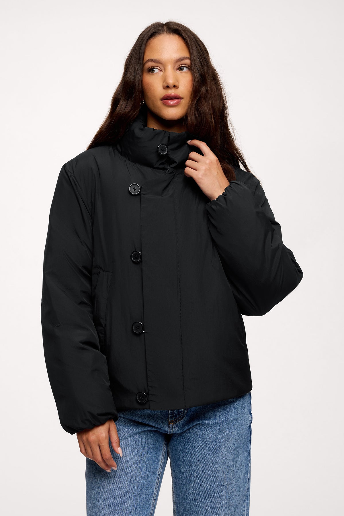 Color:Black | nuuds packable puffer jacket, lightweight puffer jacket women, women’s puffer jacket, insulated jacket, everyday layering