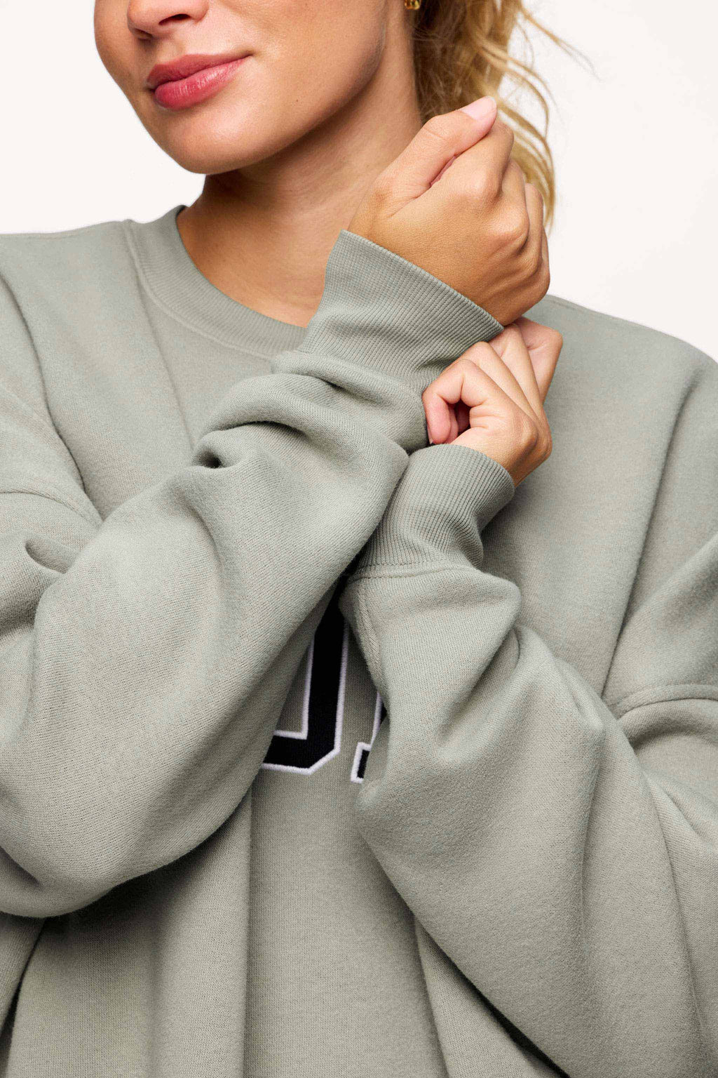 nuuds Varsity Oversized Crew