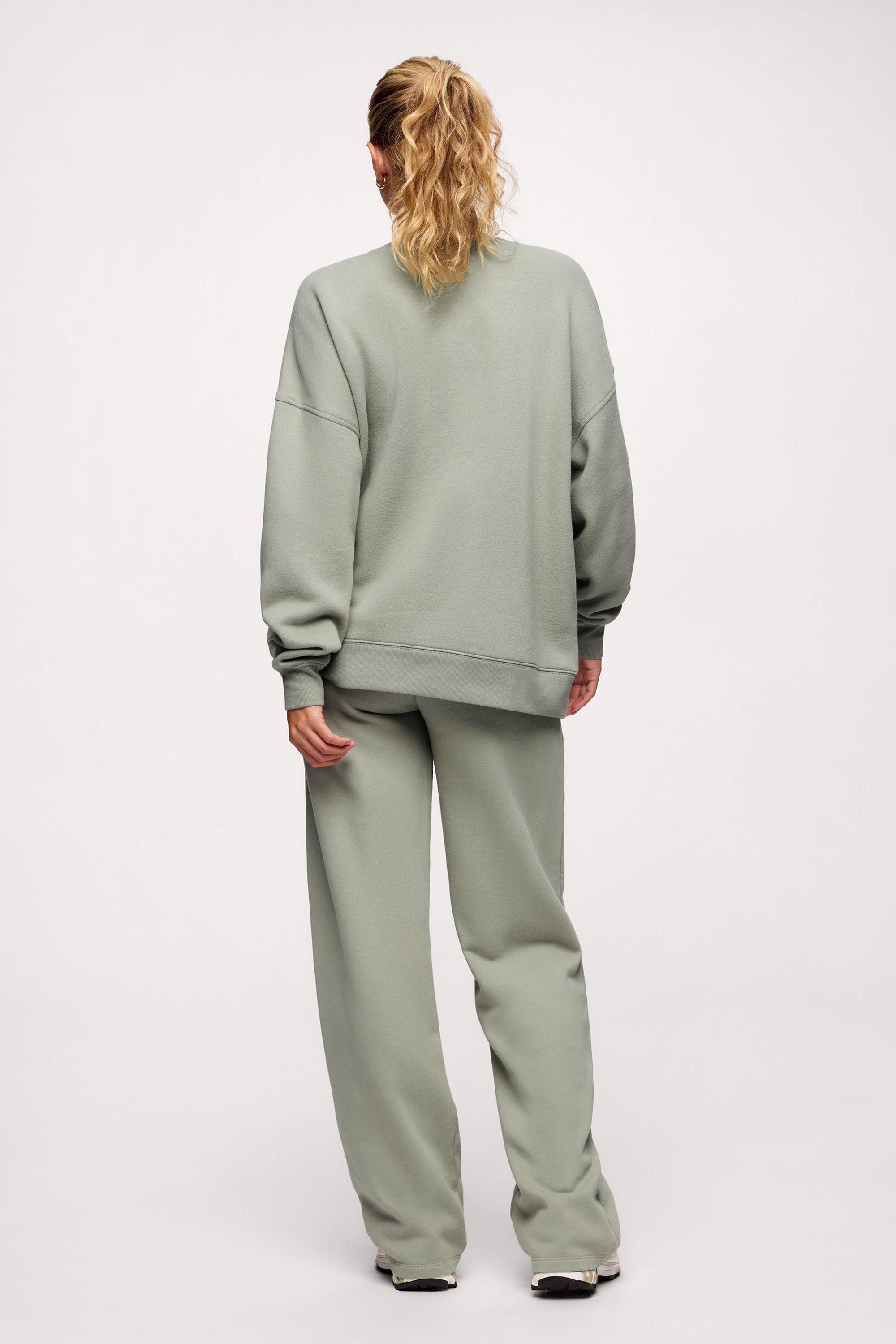 nuuds Varsity Oversized Crew