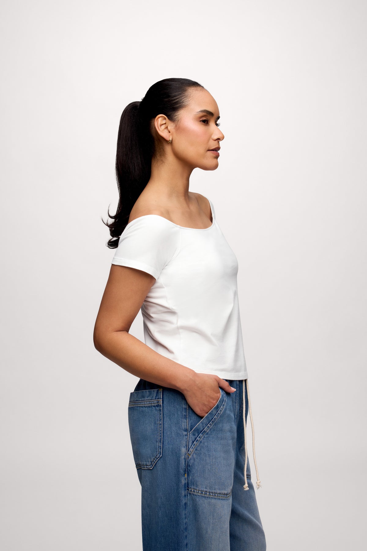 Color:White | Ease Tee