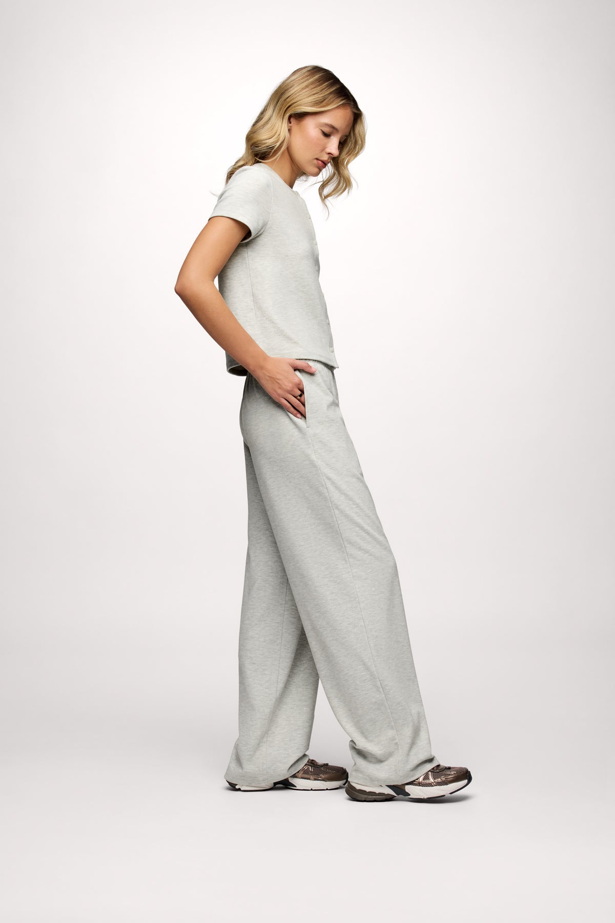 Color:Heather Grey | The Refresh Set