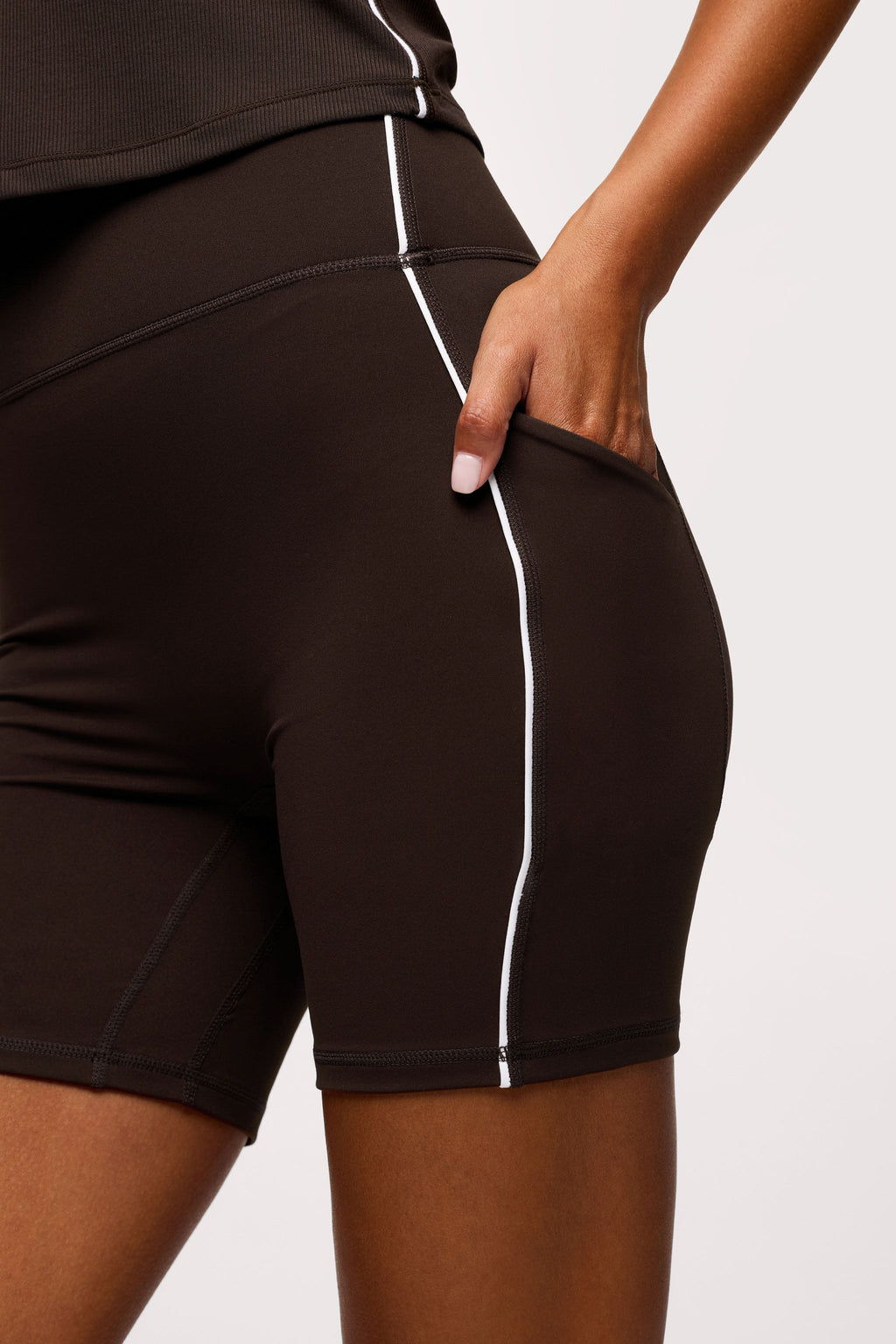 Color:Espresso | Motion Piped Biker Short with Pocket