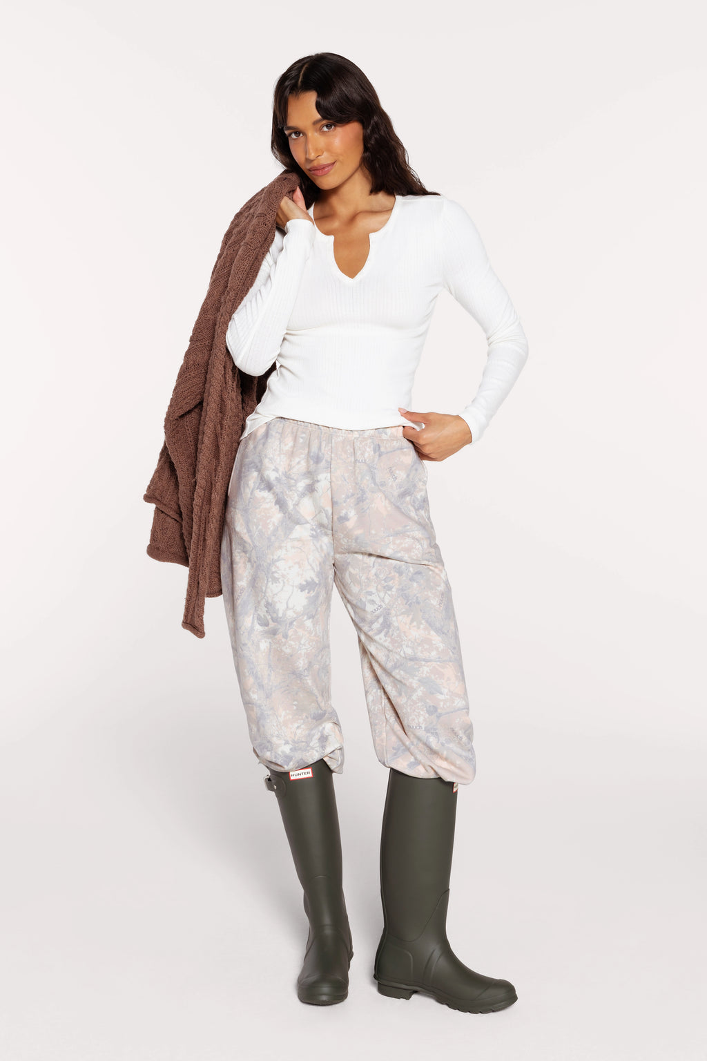 Raw Hem Sweatpant