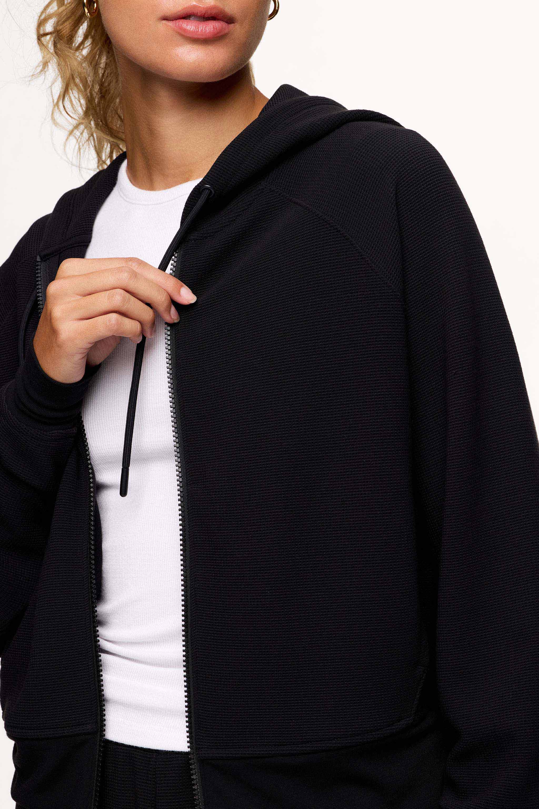 Performance Waffle Zip-Up Hoodie | Black – nuuds