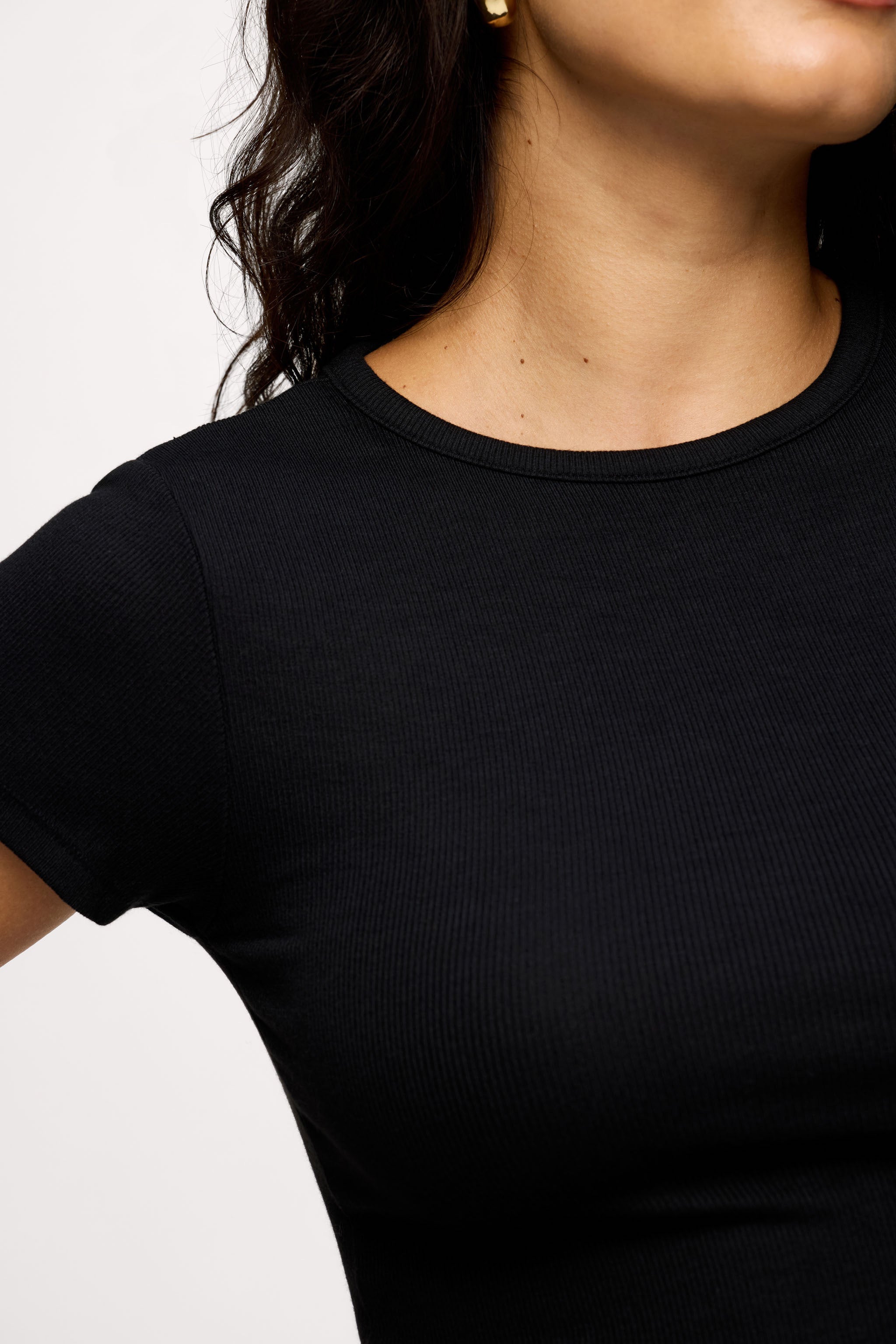 nuuds ribbed t-shirt for women - basic ribbed t-shirt short sleeve top