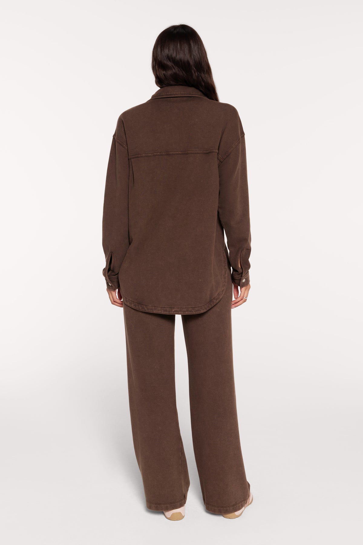 Color: Espresso Wash | The Weekend Set