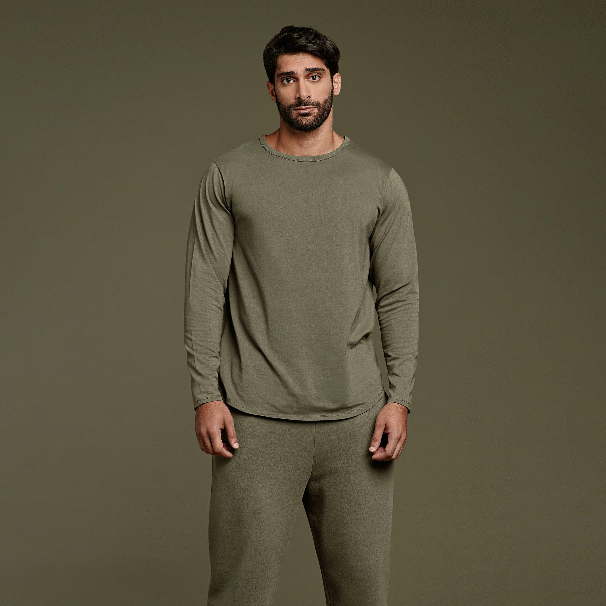 Men's Long Sleeve Curved Hem T-Shirt | Dark Olive