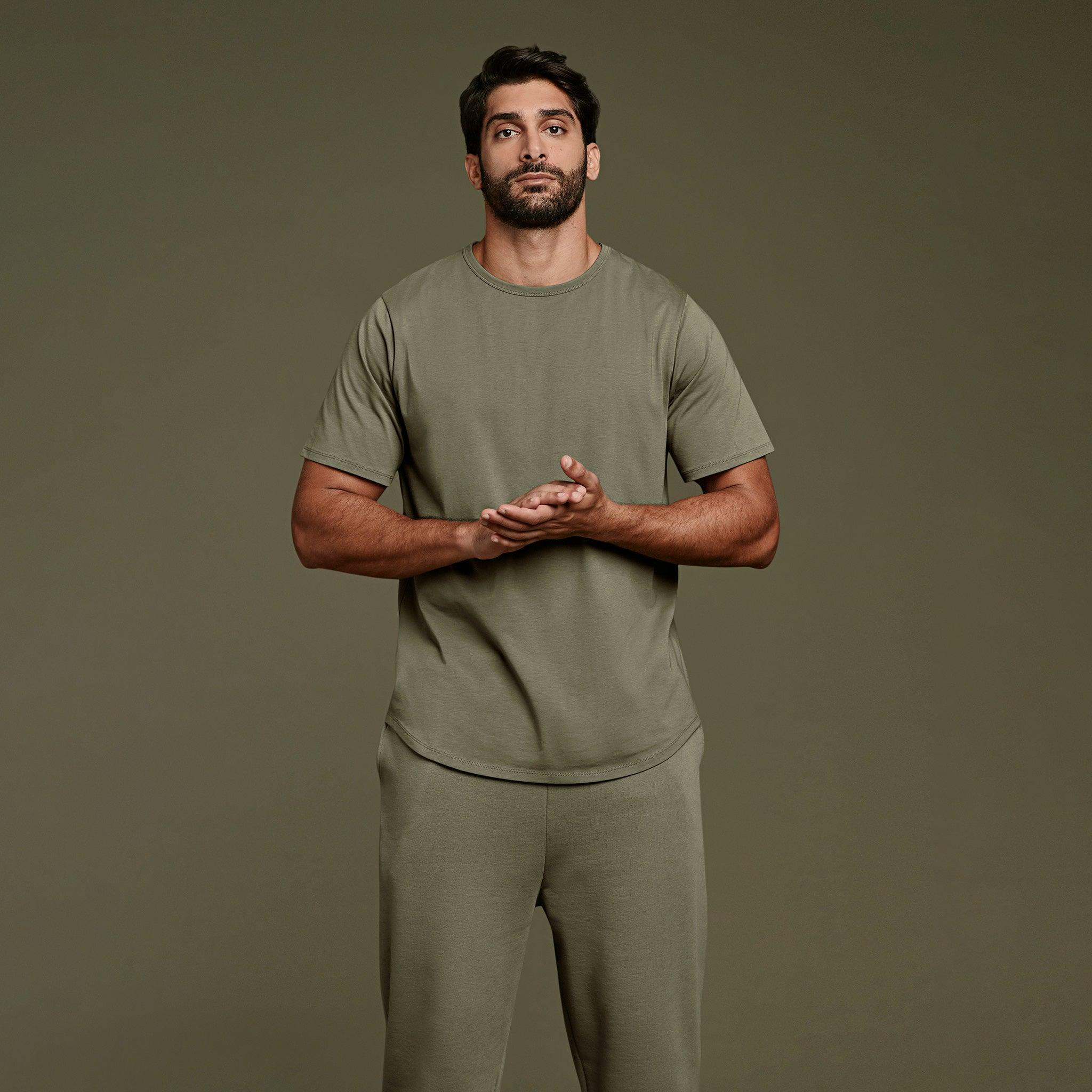 Men's Short Sleeve Curved Hem T-Shirt | Dark Olive